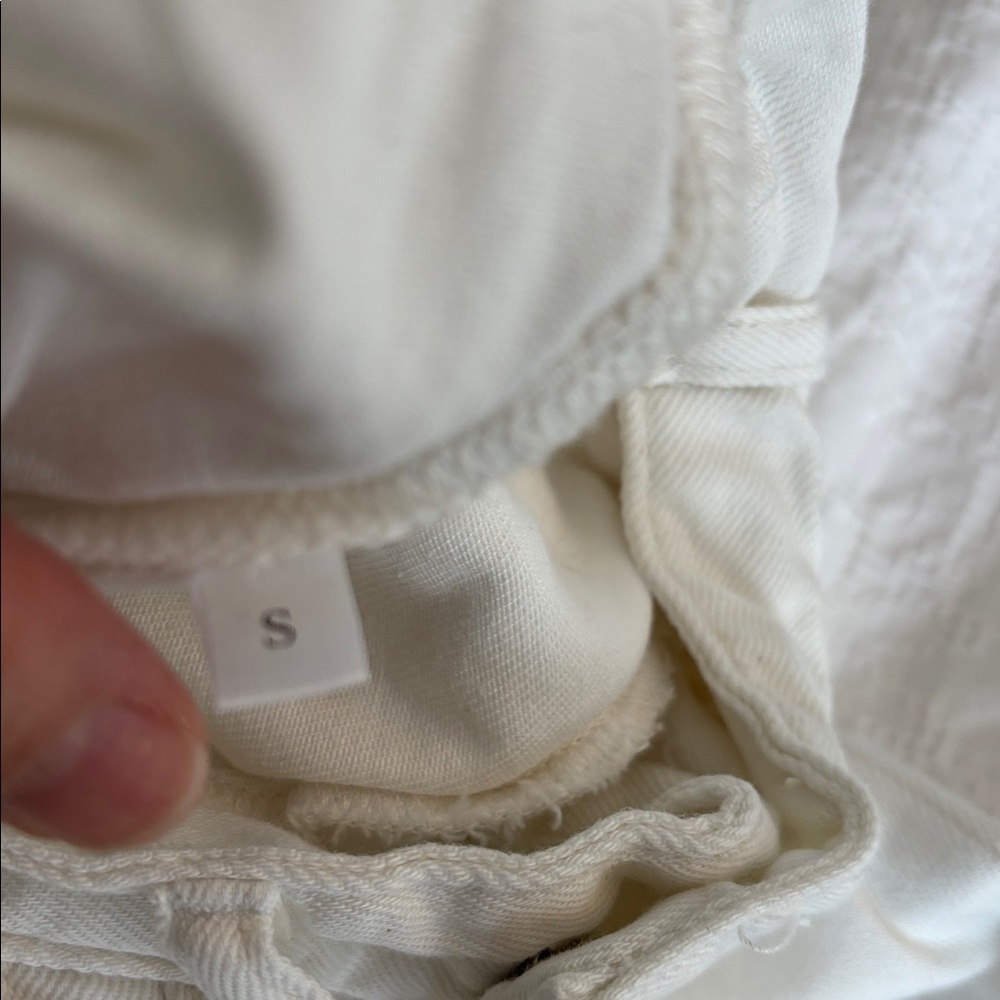 The Frankie Shop Nolan Pleated Denim Trousers- White - Picture 13 of 17